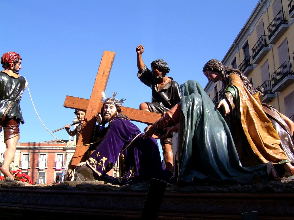 La Caída. Grupo escultórico del imaginero Ramón Álvarez. Mañana del Viernes Santo en Zamora.